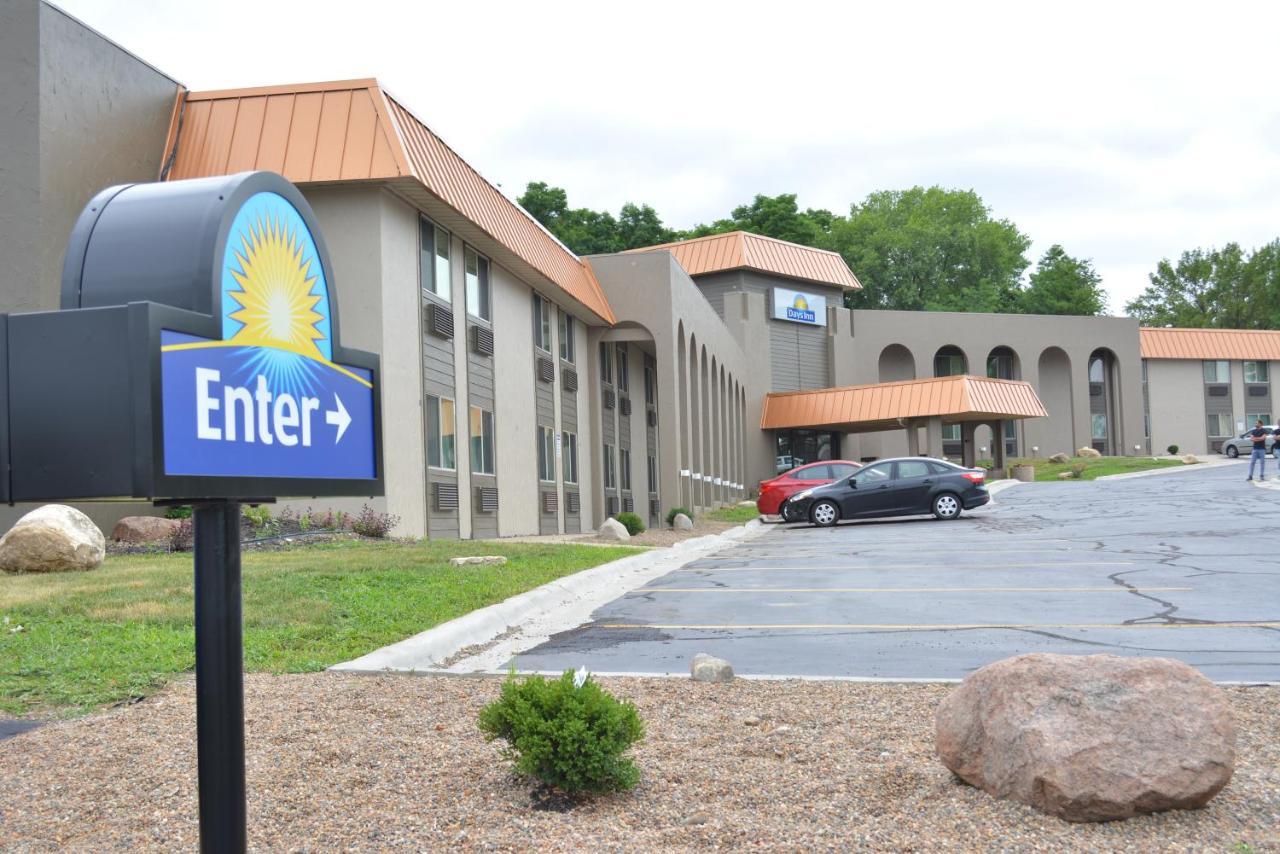 Days Inn By Wyndham West Des Moines Exterior foto